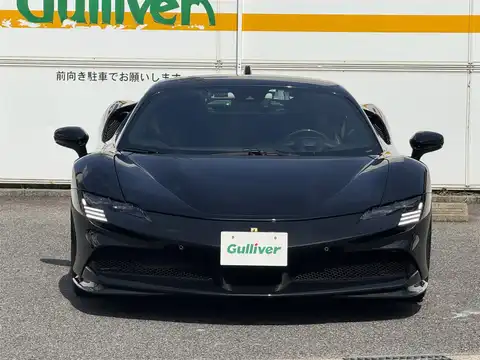 フェラーリ,ＳＦ９０ストラダーレ,ベースグレード,2019年10月