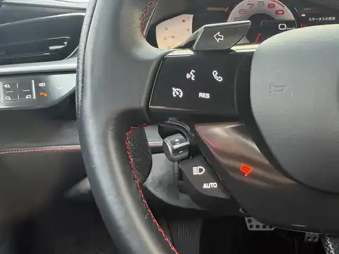 カタログ画像：ＳＦ９０ストラダーレ （SF90 STRADALE） ベースグレード 2019年10月 7LA-173H 4000cc 内装