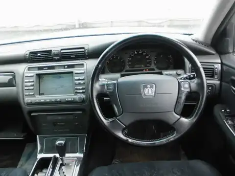 カタログ画像：クラウン （CROWN） アスリートＶプレミアム 2002年8月 GH-JZS171 2500cc ホワイトパールクリスタルシャイン 燃費9.2km / l 内装