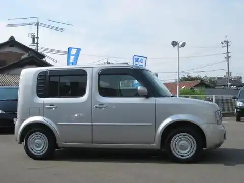 カタログ画像：キューブ （CUBE） １４Ｓ プラスナビ 2006年10月 DBA-BZ11 1400cc ダイヤモンドシルバー（Ｍ） 燃費16.4km / l 外装