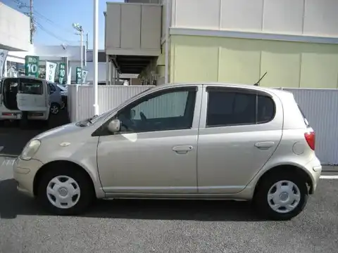 カタログ画像：ヴィッツ （VITZ） Ｕ 2003年8月 UA-SCP13 1300cc シャンパンメタリック 燃費23.5km / l 外装