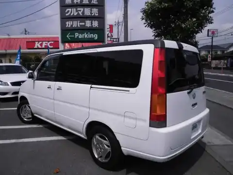 カタログ画像：ステップワゴン （STEPWAGON） ウルトラ 回転対座シート 2000年8月 GF-RF2 2000cc タフタホワイト 燃費10.2km / l 外装