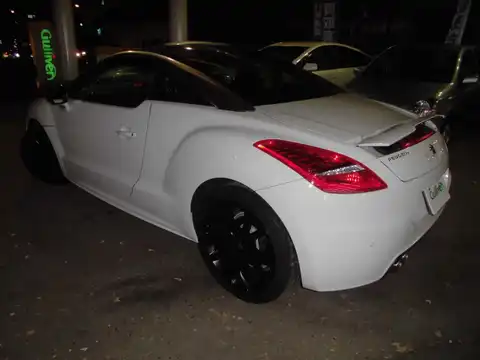 カタログ画像：ＲＣＺ （RCZ） オニキス 2012年10月 ABA-T7R5F02 1600cc オパール・ホワイト 燃費11.5km / l バック