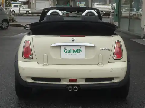 カタログ画像：ＭＩＮＩ （MINI） クーパーＳ コンバーチブル サイドウォーク 2007年5月 GH-RH16 1600cc ペッパー・ホワイト（ソリッド） バック