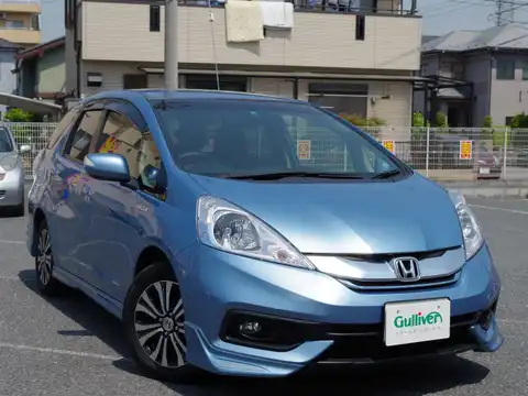 カタログ画像：フィットシャトルハイブリッド （FIT SHUTTLE HYBRID） ハイブリッド・スマートセレクション 2013年8月 DAA-GP2 1300cc ピュアアクア・メタリック 燃費25.2km / l メイン（その他）