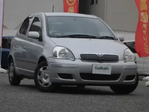 カタログ画像：ヴィッツ （VITZ） クラヴィア 2004年2月 CBA-NCP15 1300cc シルバーマイカメタリック 燃費16.6km / l メイン（その他）