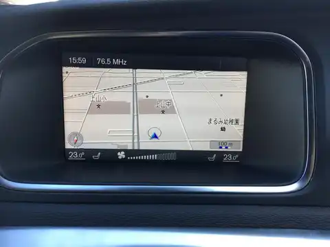 カタログ画像：Ｖ４０ （V40） Ｔ４ スポーツ 2014年4月 DBA-MB4164T 1600cc アイスホワイト 燃費16.2km / l 内装