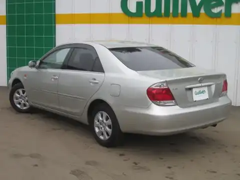 カタログ画像：カムリ （CAMRY） ２．４Ｇ リミテッドエディション 2004年7月 CBA-ACV30 2400cc ベージュマイカメタリック 燃費11.0km / l バック