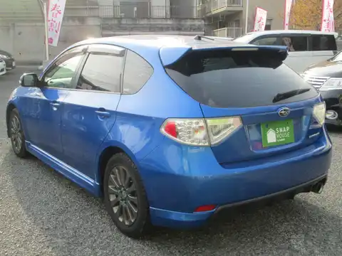 カタログ画像：インプレッサ （IMPREZA） １．５ｉ－Ｓ リミテッド 2010年12月 DBA-GH3 1500cc ＷＲブルー・マイカ 燃費14.2km / l バック