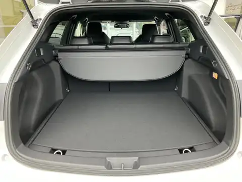 カタログ画像：カローラツーリング （COROLLA TOURING） アクティブスポーツ 2024年4月 6AA-ZWE215W 1800cc プラチナホワイトパールマイカ 燃費24.9km / l 内装