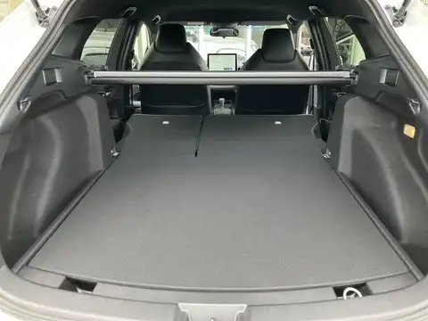 カタログ画像：カローラツーリング （COROLLA TOURING） アクティブスポーツ 2024年4月 6AA-ZWE215W 1800cc プラチナホワイトパールマイカ 燃費24.9km / l 内装
