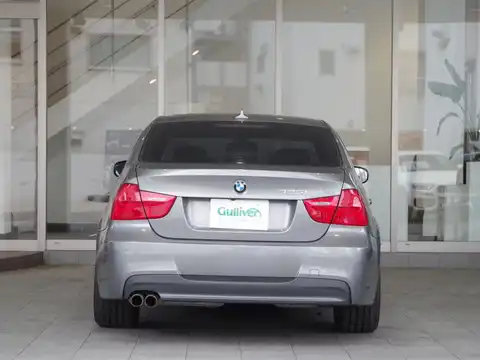 カタログ画像：３シリーズ （3 SERIES） ３２５ｉ Ｍスポーツパッケージ 2008年12月 ABA-VB25 2500cc 燃費9.3km / l バック