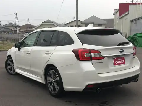 カタログ画像：レヴォーグ （LEVORG） １．６ＧＴアイサイト 2018年6月 DBA-VM4 1600cc クリスタルホワイト・パール 燃費16.0km / l バック