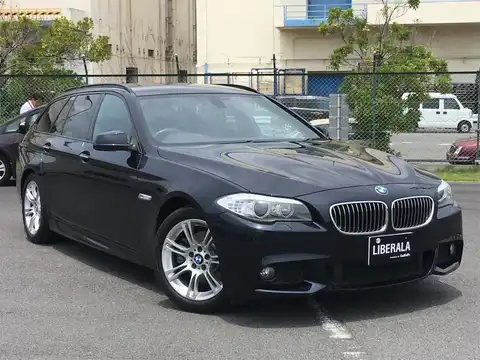 カタログ画像：５シリーズ （5 SERIES） ５２３ｉツーリング Ｍスポーツパッケージ 2010年9月 DBA-MT25 2500cc 燃費10.2km / l メイン（その他）