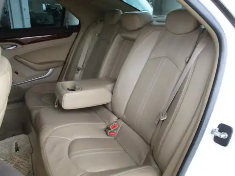 カタログ画像：キャデラックＣＴＳ （CADILLAC CTS） ３．６ 2008年1月 ABA-X322B 3600cc ホワイトダイヤモンド 燃費8.0km / l 内装