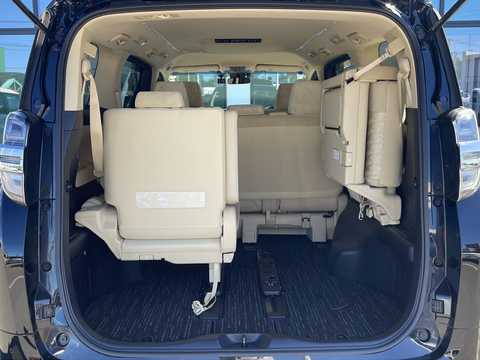 カタログ画像：ヴェルファイア （VELLFIRE） ３．５エグゼクティブラウンジ 2020年1月 3BA-GGH30W 3500cc バーニングブラッククリスタルシャインガラスフレーク 燃費10.2km / l 内装