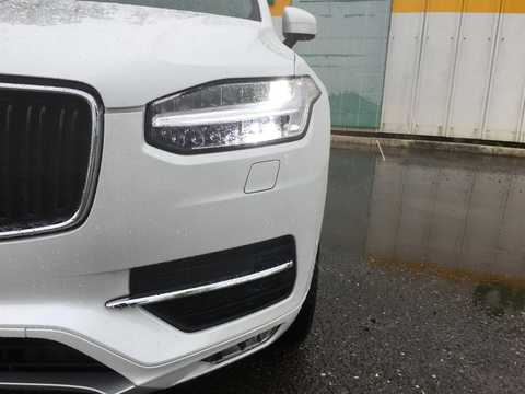 カタログ画像：ＸＣ９０ （XC90） Ｔ８ ツインエンジン ＡＷＤ エクセレンス 2018年8月 DLA-LB420XCPA 2000cc アイスホワイト 燃費13.7km / l 外装