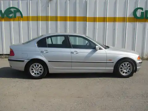 カタログ画像：３シリーズ （3 SERIES） ３２３ｉ 1998年9月 GF-AM25 2500cc チタン・シルバー 燃費8.3km / l 外装