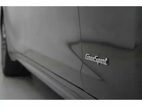 カタログ画像：ギブリ （GHIBLI） グランスポーツ 2017年11月 ABA-MG30C 3000cc ネロ 外装