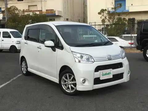 カタログ画像：ムーヴ （MOVE） カスタム Ｇ 2010年12月 DBA-LA100S 660cc パールホワイトⅢ 燃費27.0km / l メイン（その他）