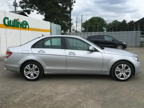 カタログ画像：Ｃクラス （C-CLASS） Ｃ２５０アバンギャルド 2007年6月 DBA-204052 2500cc キューバナイトシルバー（Ｍ）orイリジウムシルバー（Ｍ）orパラジウムシルバー（Ｍ） 外装