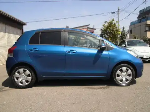 カタログ画像：ヴィッツ （VITZ） Ｕ 2008年9月 DBA-KSP90 1000cc ブルーマイカメタリック 燃費22.0km / l 外装