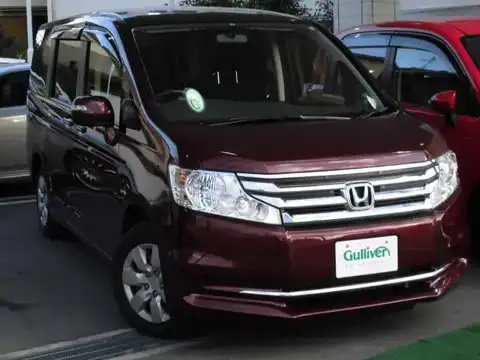 カタログ画像：ステップワゴン （STEPWAGON） Ｇ Ｅセレクション 2012年6月 DBA-RK2 2000cc クリムゾン・パール 燃費13.6km / l メイン（その他）