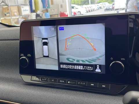 カタログ画像：サクラ （SAKURA） Ｘ 2024年6月 ZAA-B6AW チタニウムグレー（Ｍ）/ブラック（Ｐ）2トーン 内装