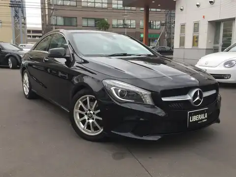 カタログ画像：ＣＬＡクラス （CLA-CLASS） ＣＬＡ１８０ 2016年8月 DBA-117342 1600cc コスモスブラック（Ｍ） 燃費17.4km / l メイン（その他）