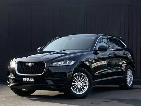 カタログ画像：Ｆペイス （F-PACE） トロフィーエディション 2017年6月 LDA-DC2NA 2000cc エボニーブラック 燃費15.8km / l フロント