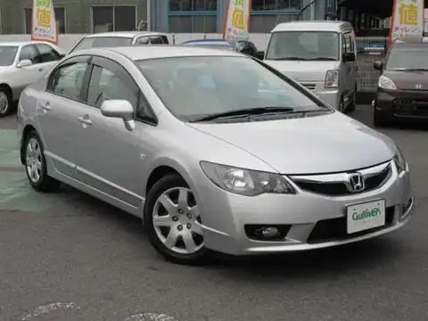 カタログ画像：シビック （CIVIC） １．８Ｇ 2008年9月 DBA-FD1 1800cc アラバスターシルバー・メタリック 燃費16.2km / l メイン