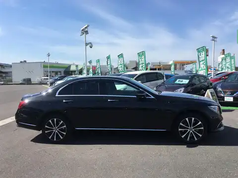 カタログ画像：Ｅクラス （E-CLASS） Ｅ４５０ ４マチック エクスクルーシブ 2019年10月 DBA-213068 3000cc オブシディアンブラック（Ｍ） 燃費10.4km / l 外装