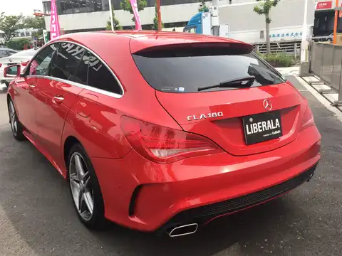 カタログ画像：ＣＬＡクラス シューティングブレーク （CLA-CLASS SHOOTING BRAKE） ＣＬＡ１８０ シューティングブレーク スポーツ 2015年6月 DBA-117942 1600cc ジュピターレッド（Ｓ） 燃費15.9km / l バック