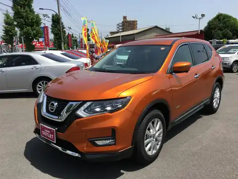 カタログ画像：エクストレイル （X-TRAIL） ２０Ｓ ハイブリッド 2019年1月 DAA-HNT32 2000cc プレミアムコロナオレンジ（ＰＭ）orギャラクシーゴールド（ＴＭ） 燃費20.0km / l フロント