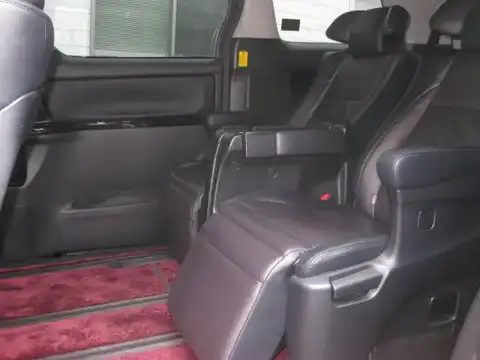 カタログ画像：ヴェルファイアハイブリッド （VELLFIRE HYBRID） ハイブリッドＺＲ プレミアムシートエディション 2014年4月 DAA-ATH20W 2400cc ブラック 燃費16.2km / l 内装