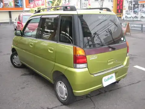 カタログ画像：プレオ （PLEO） Ｌ 1998年10月 GF-RA2 660cc ハンターグリーン・マイカ 燃費18.8km / l バック