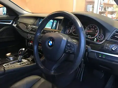 ＢＭＷ,５シリーズ,５２３ｄイノベーター,2014年5月