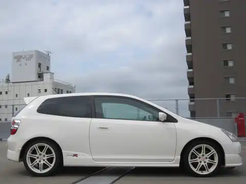 カタログ画像：シビック （CIVIC） タイプＲ 2004年4月 ABA-EP3 2000cc チャンピオンシップホワイト 燃費12.4km / l 外装