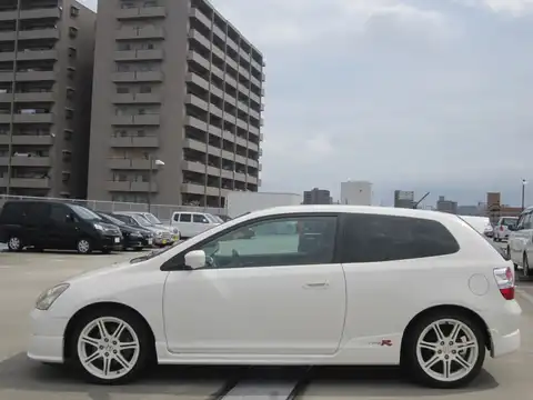 シビック ホンダ Ep3 タイプｒ 平成16年4月 平成17年9月 の新車 中古車カタログ装備スペック情報 中古車のガリバー