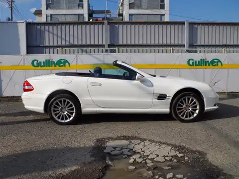 カタログ画像：ＳＬ （SL） ＳＬ５５０ 2008年5月 CBA-230471 5500cc ダイヤモンドホワイト（Ｍ） 燃費7.1km / l 外装