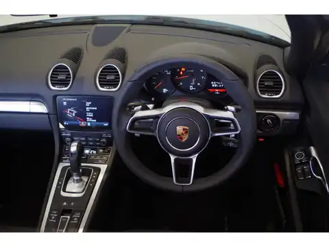 カタログ画像：７１８ボクスター （718 BOXSTER） ７１８ボクスター 2016年2月 ABA-982H1 2000cc ホワイト 内装