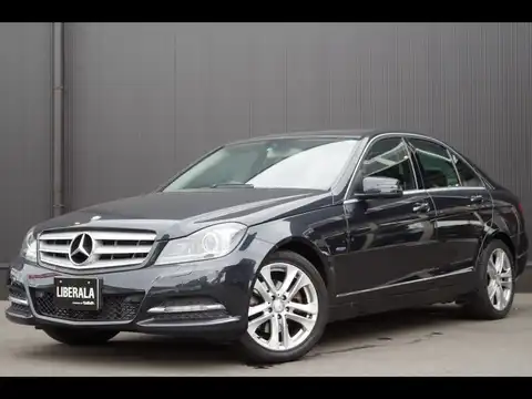 カタログ画像：Ｃクラス （C-CLASS） Ｃ２５０ ブルーエフィシェンシー アバンギャルド 2011年5月 DBA-204047 1800cc マグネタイトブラック（Ｍ）orオプシディアンブラック（Ｍ） 燃費10.8km / l 外装