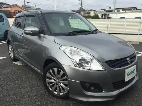 カタログ画像：スイフト （SWIFT） ＲＳ 2012年11月 DBA-ZC72S 1200cc プレミアムシルバーメタリック 燃費19.4km / l メイン（その他）