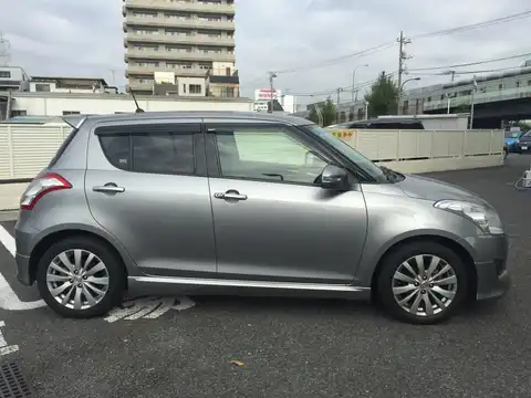 カタログ画像：スイフト （SWIFT） ＲＳ 2012年11月 DBA-ZC72S 1200cc プレミアムシルバーメタリック 燃費19.4km / l 外装