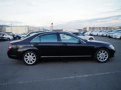 カタログ画像：Ｓクラス （S-CLASS） Ｓ５５０ロング 2008年11月 DBA-221171 5500cc クロマイトブラック（Ｍ）orオブシディアンブラック（Ｍ） 燃費6.7km / l 外装