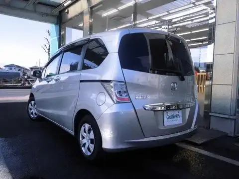 カタログ画像：フリード （FREED） Ｇ 2012年4月 DBA-GB3 1500cc アラバスターシルバー・メタリック 燃費16.6km / l 外装