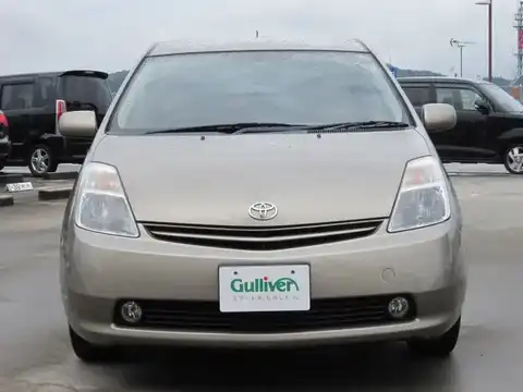 カタログ画像：プリウス （PRIUS） Ｓツーリングセレクション 2004年2月 DAA-NHW20 1500cc ブロンズマイカメタリック 燃費30.0km / l フロント