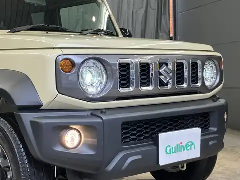 カタログ画像：ジムニー （JIMNY） ＸＧ 2025年11月 3BA-JB64W 660cc 燃費14.3km / l メイン