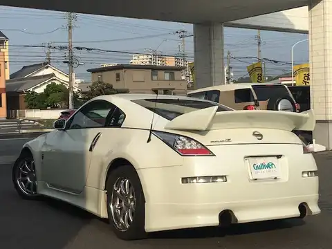 カタログ画像：フェアレディＺ （FAIRLADY Z） バージョンＳ 2008年1月 CBA-Z33 3500cc ホワイトパール（３Ｐ） 燃費9.6km / l バック