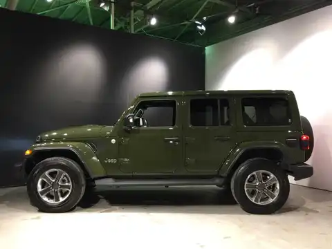 カタログ画像：ジープ・ラングラーアンリミテッド （JEEP WRANGLER UNLIMITED） サハラ・サージグリーン 2020年12月 3BA-JL36L 3600cc サージグリーンクリアコート 燃費9.0km / l 外装